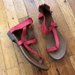 Bueno sandals. Size 6.5. With zipper on the back